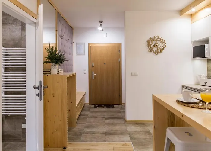 アパート Owczarnia