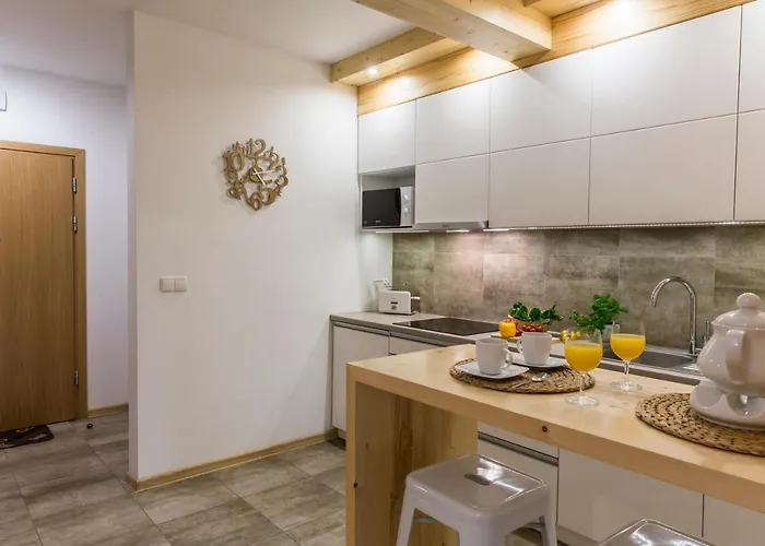 アパート Owczarnia